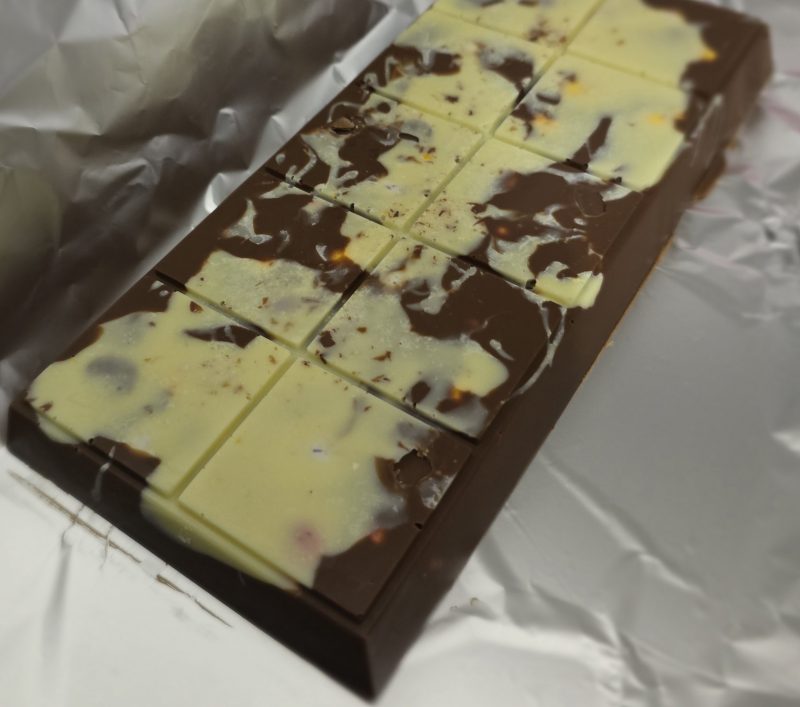CREATE YOUR OWN - Chocolate Bars (Min. 400g)